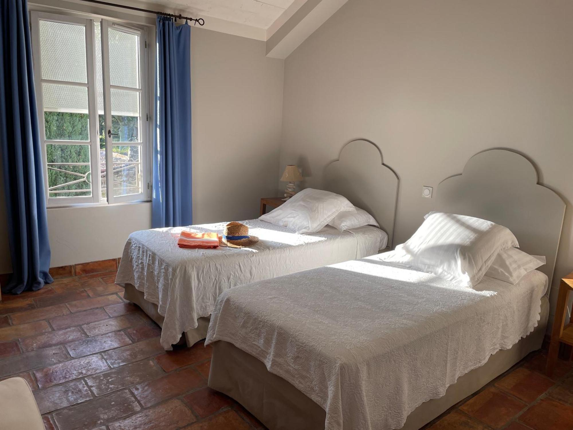 Hotel Et Appartements Domaine Des Clos - Teritoria Beaucaire  Ngoại thất bức ảnh